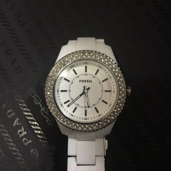 Designer watches that will need new battery! - Picture 6 of 7